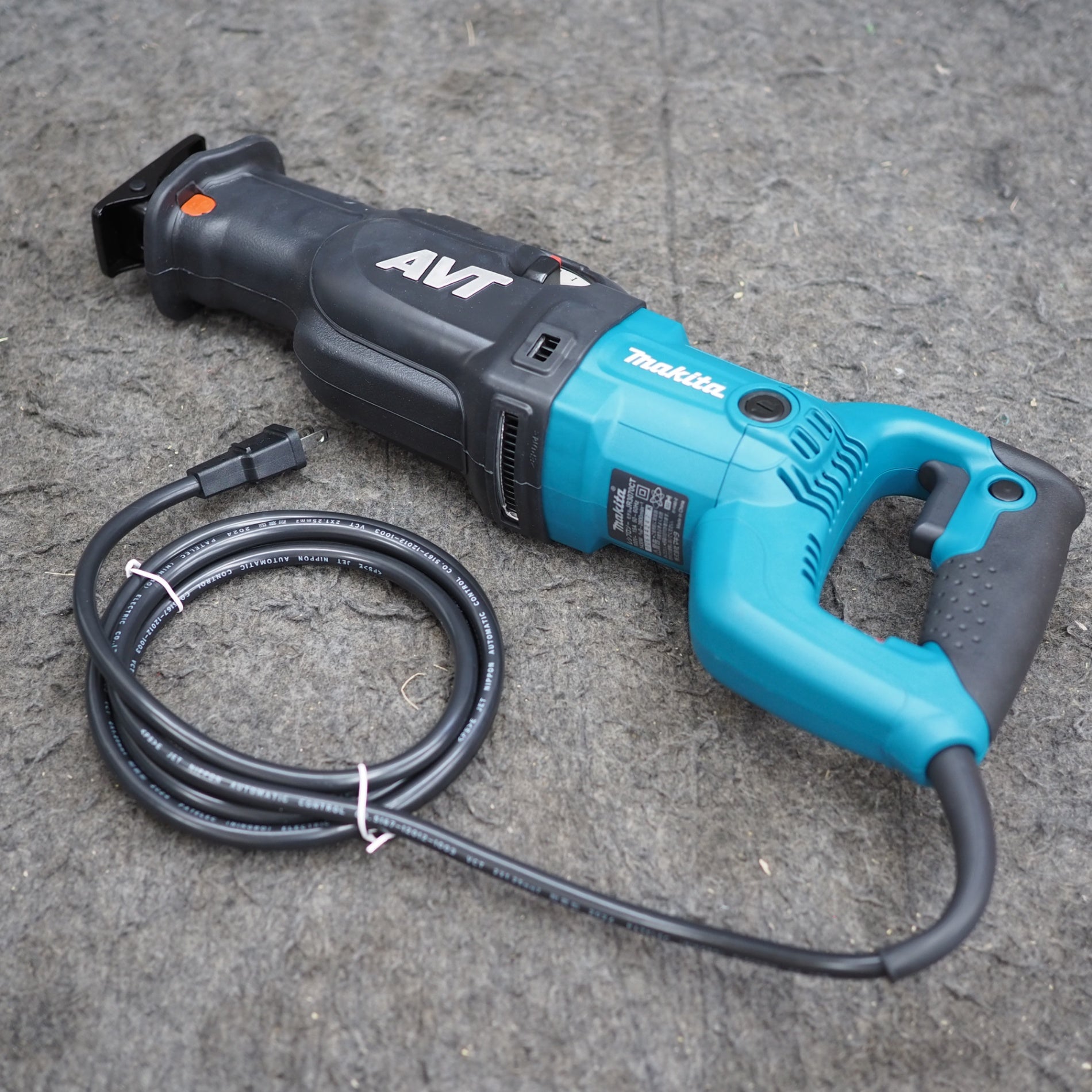 マキタ レシプロソー JR3070CT AVT 未使用 ハイパワー 箱付き 展示品 