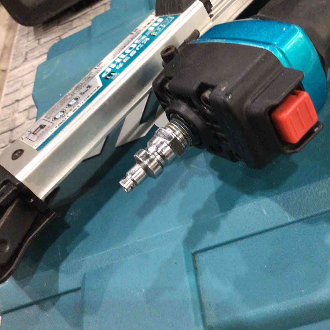 ★マキタ(makita) 高圧ピンネイラ AF501HPM【草加店】