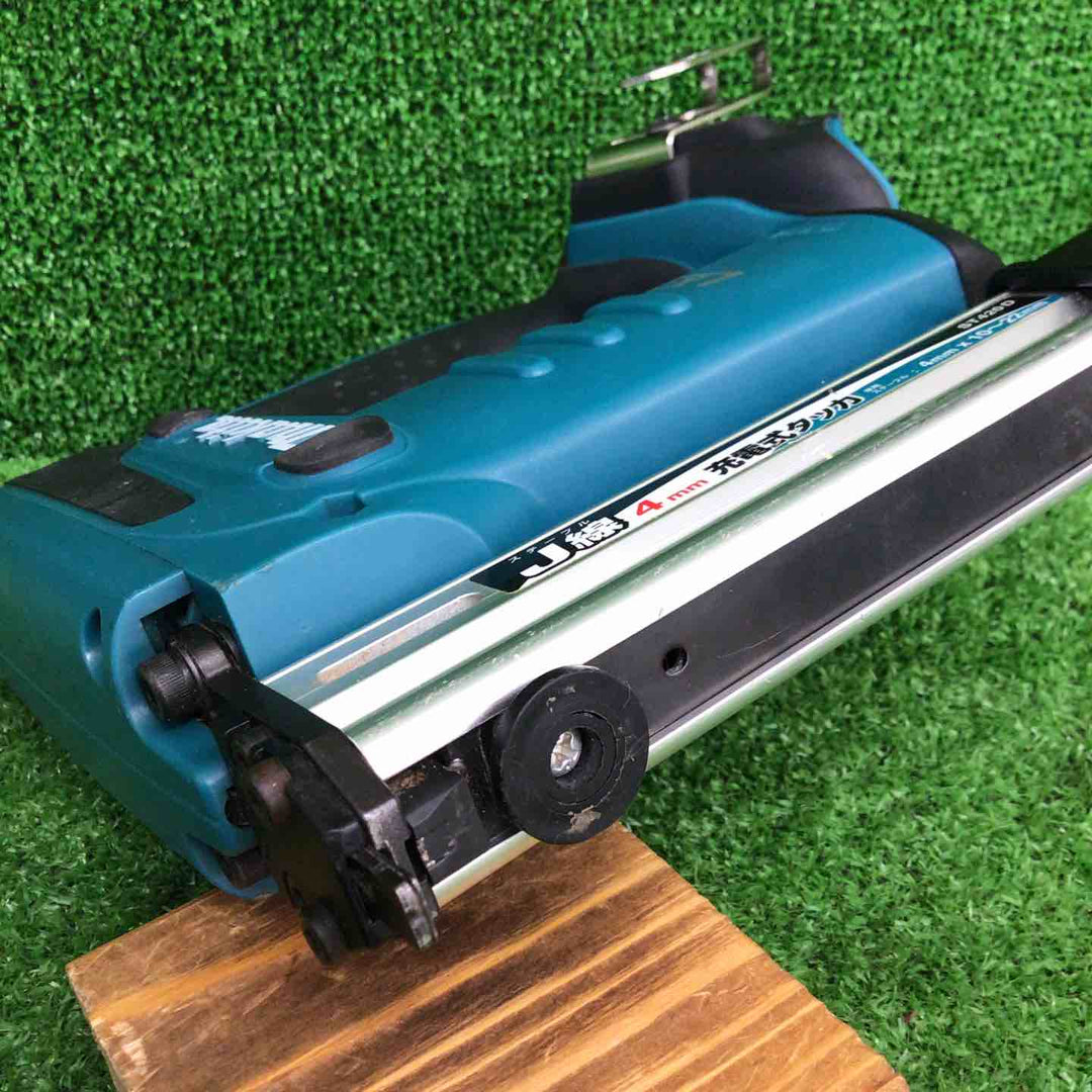 【中古品】 マキタ/makita コードレスタッカー ST420DZ 【鴻巣店】