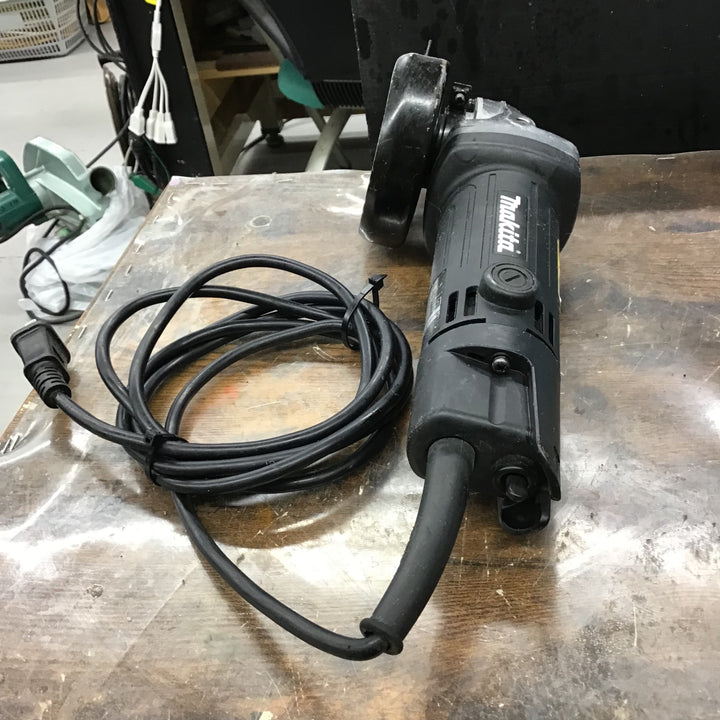 ☆マキタ(makita) 100mmディスクグラインダ 9539B【戸田店】