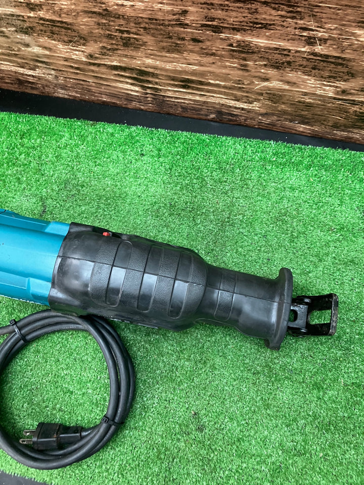 ★マキタ(makita) レシプロソー JR3070CT 100V 変速ダイヤル 動作確認済み【川越店】