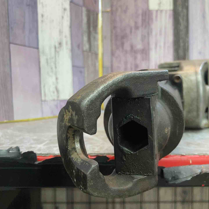 【中古品】マキタ makita 38mm ハンマドリル HR3811【八潮店】