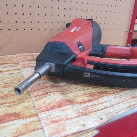 〇ヒルティ(HILTI) ガス式鋲打機 GX120【川崎店】