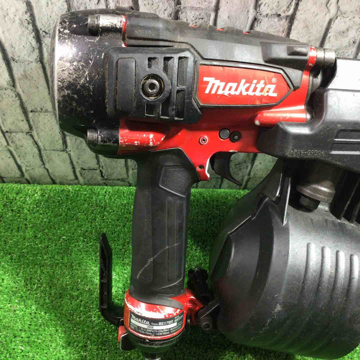 ★マキタ(makita) 高圧エア釘打ち機 AN731H【川口店】