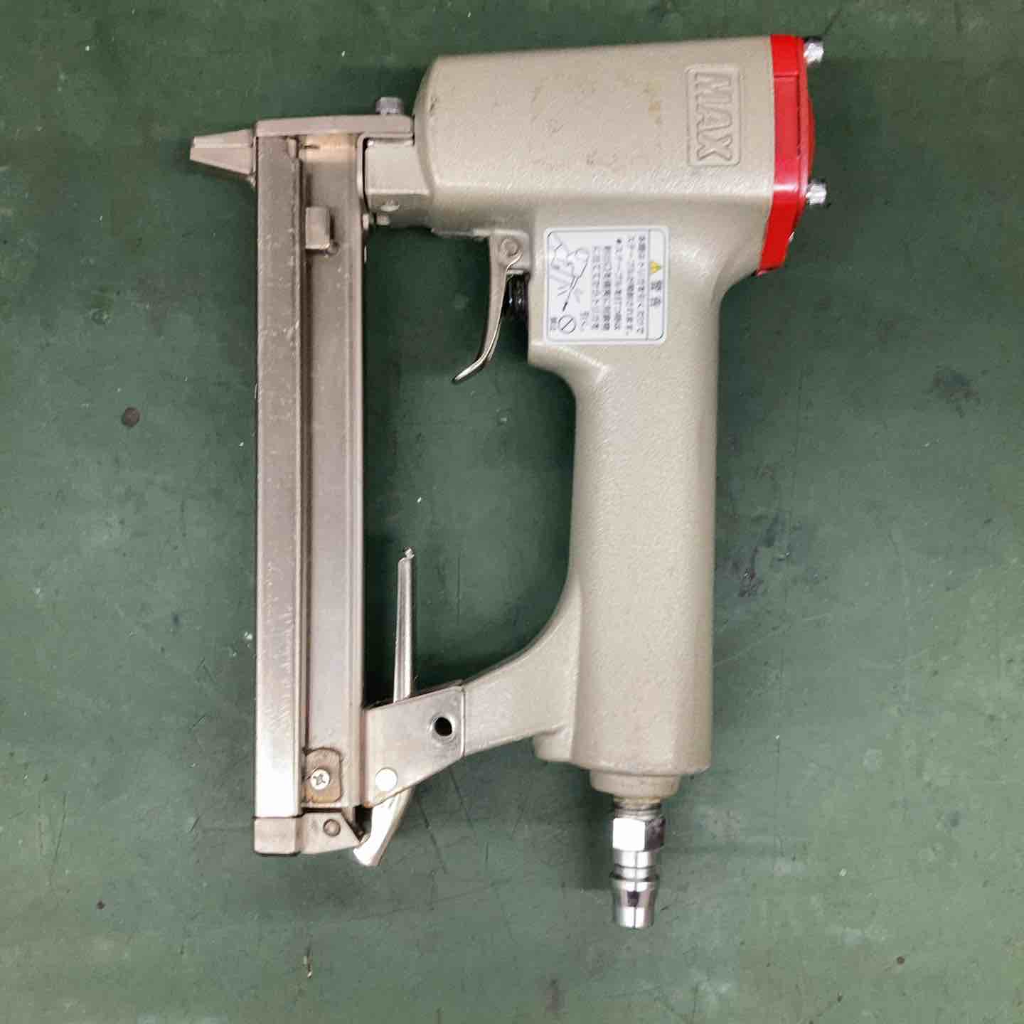 マックス(MAX) 高圧エア釘打ち機 HN-50N4(D)-BK【桶川店】 マックス(MAX) 高圧エア釘打ち機 HN-50N4(D)-BK【桶川店】 – アクト