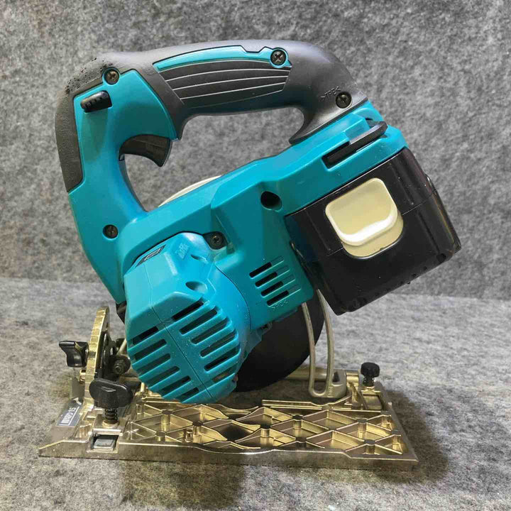 マキタ(makita) コードレス丸のこ HS470DRFB【桶川店】
