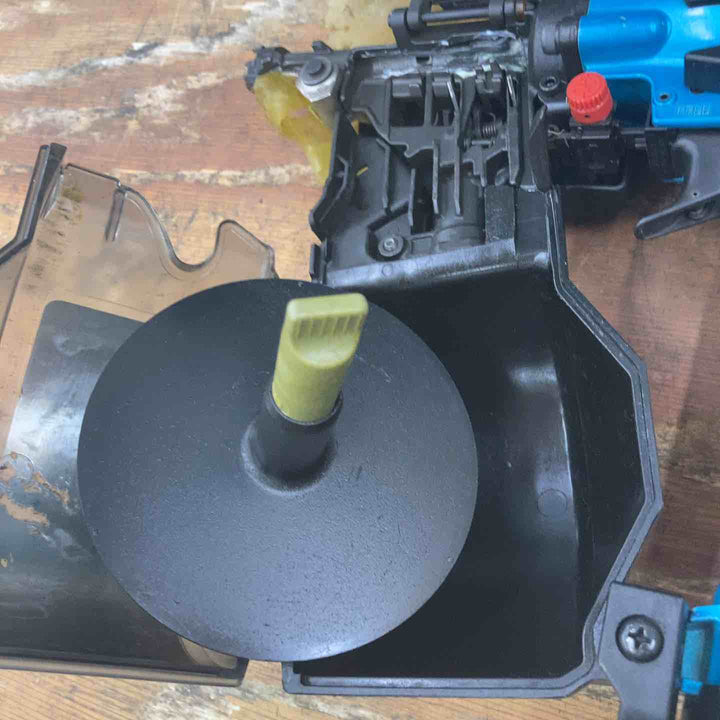 ★マキタ(makita) 高圧エア釘打ち機 AN633HM【柏店】