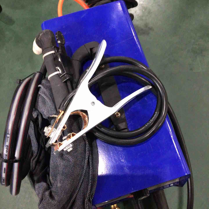 PLASMARGON プラズマ切断機 CUT 50HF 100V【川口店】