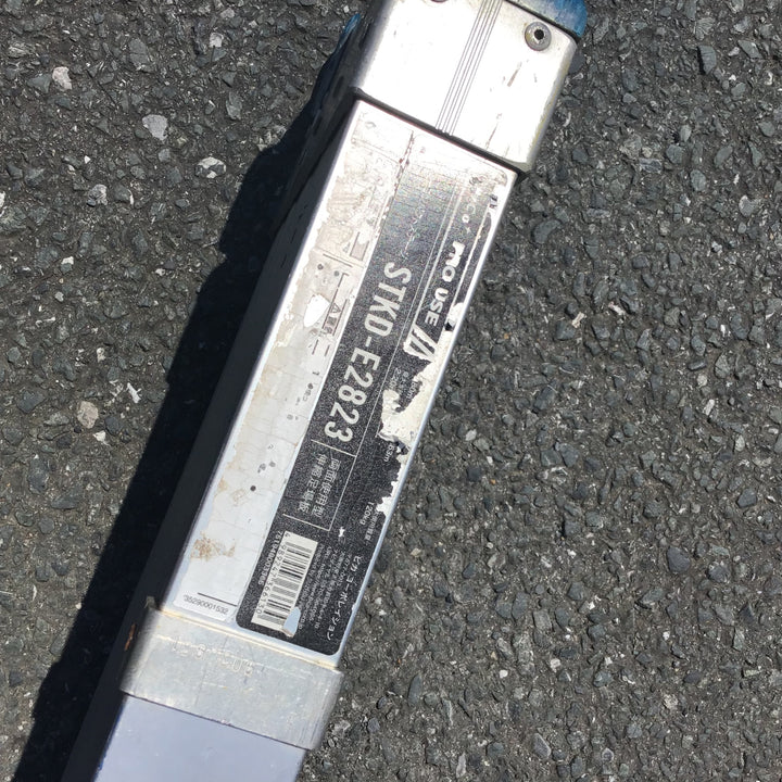【現状品 / 店頭受取り限定】 ピカ/Pica アルミ製 両面使用型伸縮式足場板 STKD-E2823 【鴻巣店】