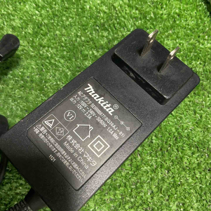 ★マキタ(makita) コードレスラジオ MR005GZB【草加店】
