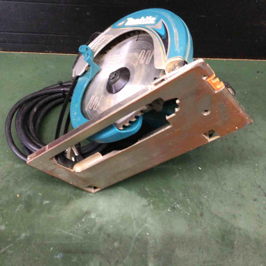 ★マキタ(makita) 電気マルノコ 5637BA【戸田店】