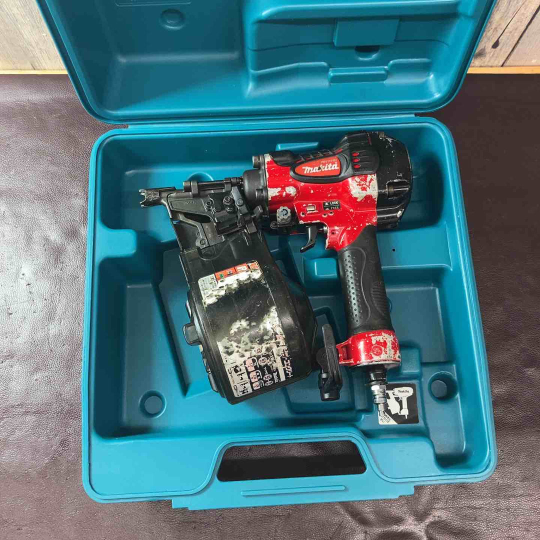 【中古品】マキタ(makita) 高圧エア釘打ち機 AN711H【東大和店】