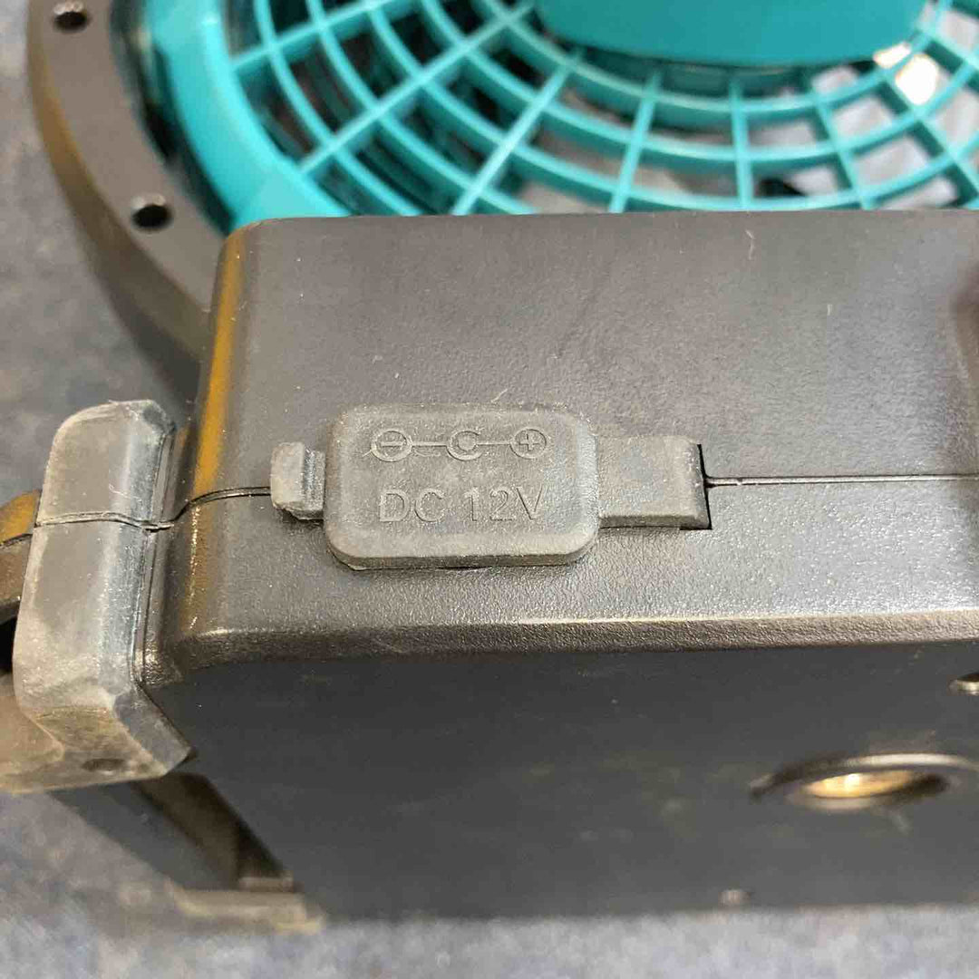 ★マキタ(makita) コードレスファン CF102DZ(本体のみ)【八潮店】