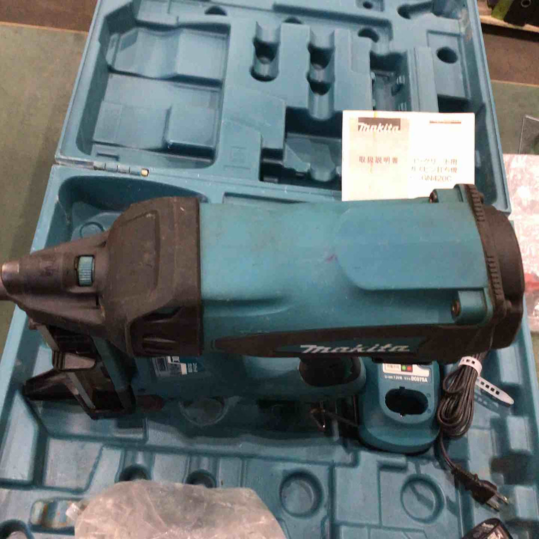 ★マキタ(makita) コードレスコンクリート用ガスピン打ち機 GN420C【川口店】