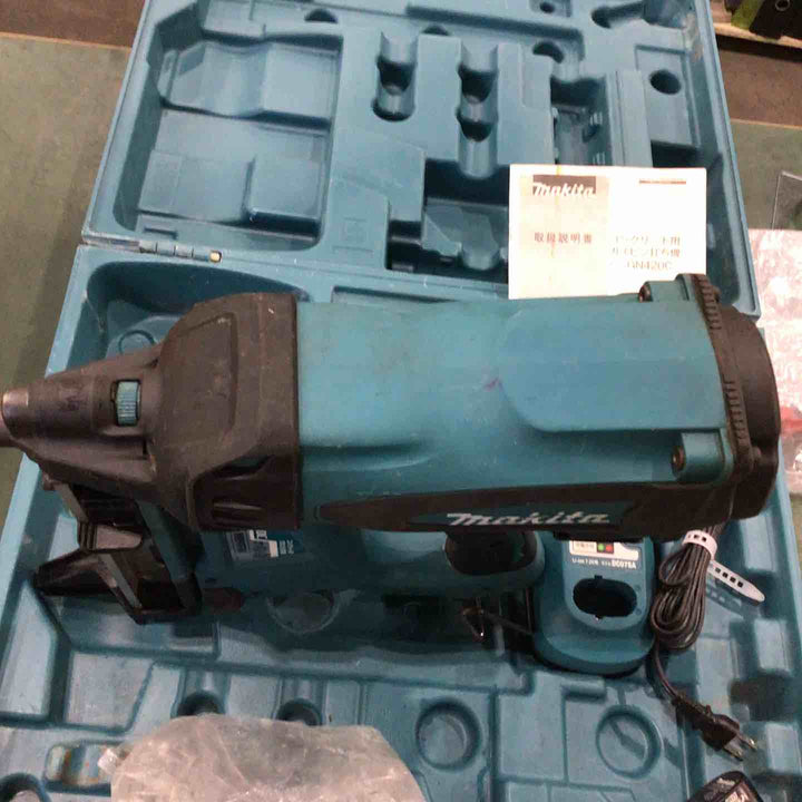 ★マキタ(makita) コードレスコンクリート用ガスピン打ち機 GN420C【川口店】