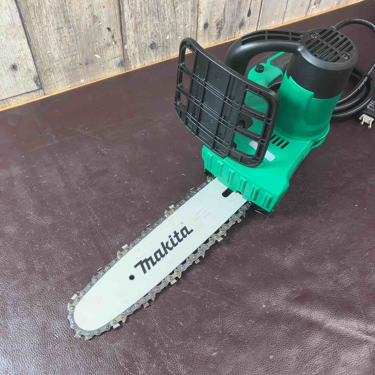【中古品】 マキタ(makita) 電気チェーンソー M502 【東大和店】 中古品】 マキタ(makita) 電気チェーンソー M502 【東大和店