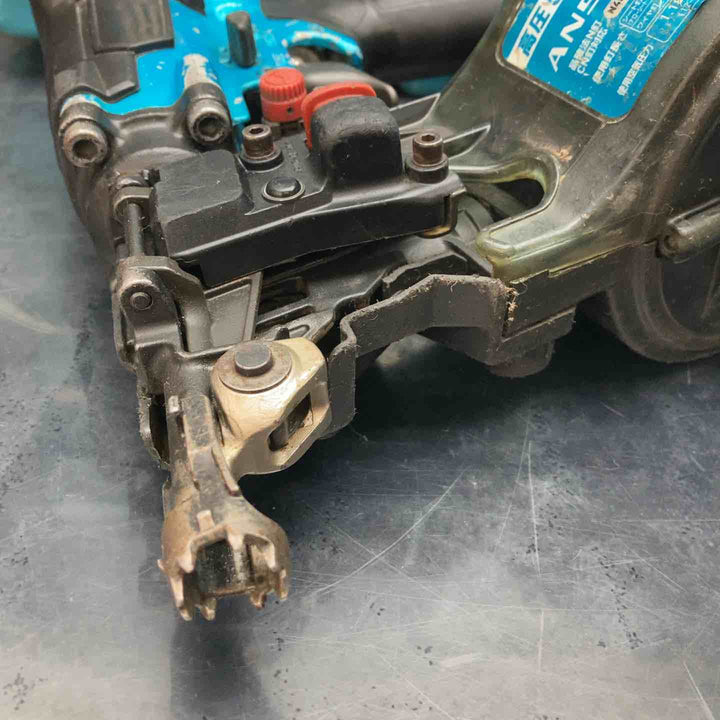 ★マキタ(makita) 高圧エア釘打ち機 AN533HM【川越店】