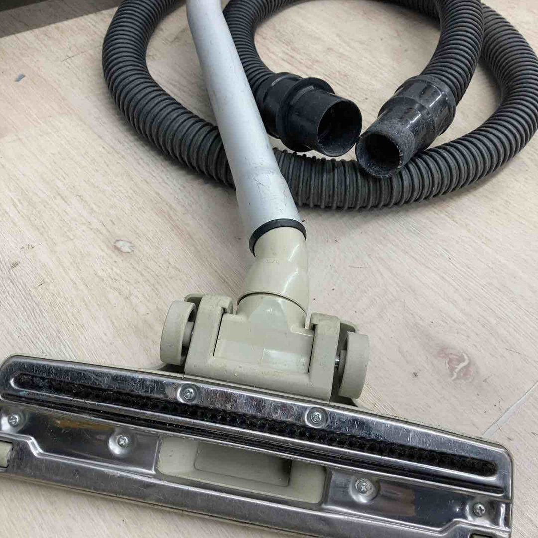 ★マキタ(makita) 集じん機 乾湿両用 VC0820【川越店】