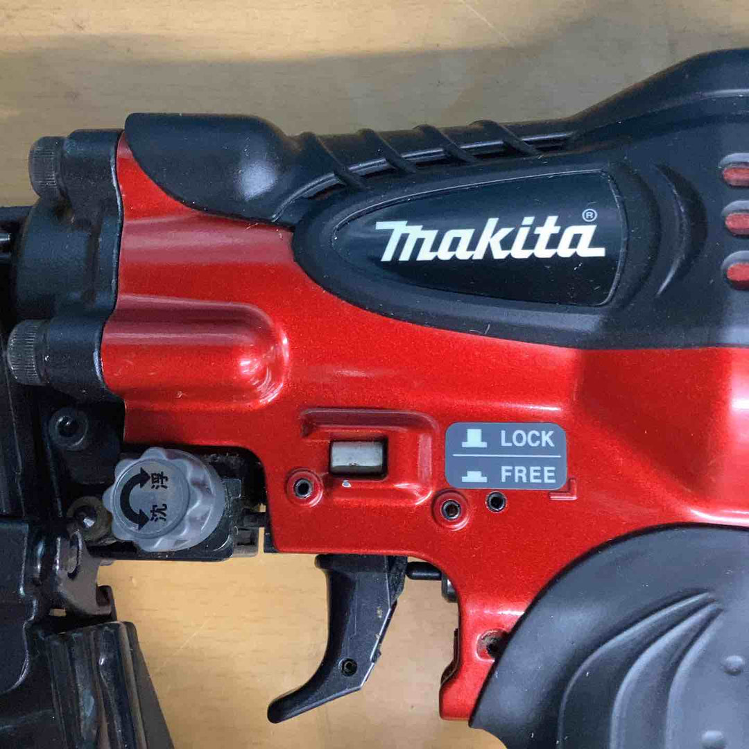 ★マキタ(makita) 高圧エア釘打ち機 AN630H【越谷店】
