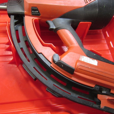〇ヒルティ(HILTI) ガス式鋲打機 GX120【川崎店】