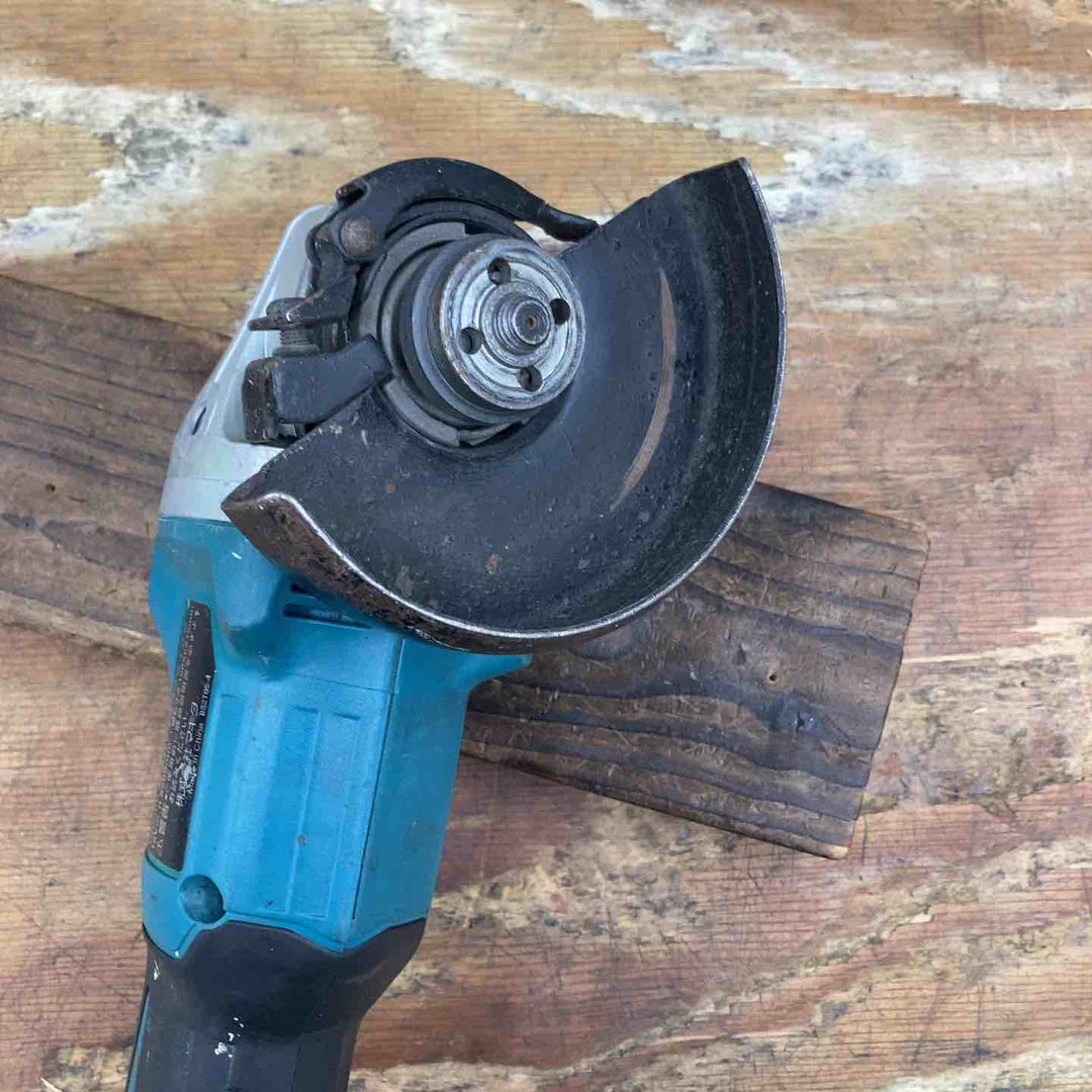 ☆マキタ(makita) 100mmコードレスディスクグラインダ GA404DZN (GA404DN)【柏店】