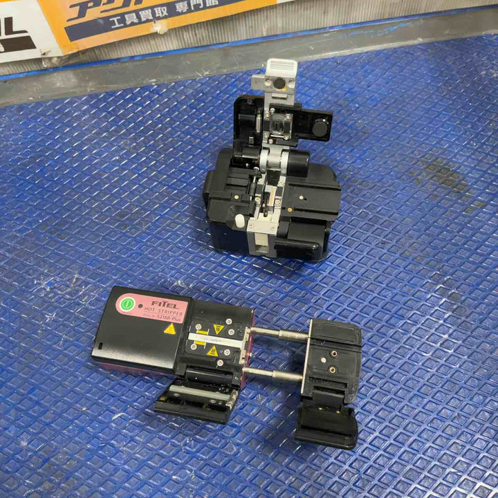 古河電工 FITEL 簡易2心融着機 EZD01M2 ホットストリッパ ファイバカッタセット 通電確認のみ【草加店】