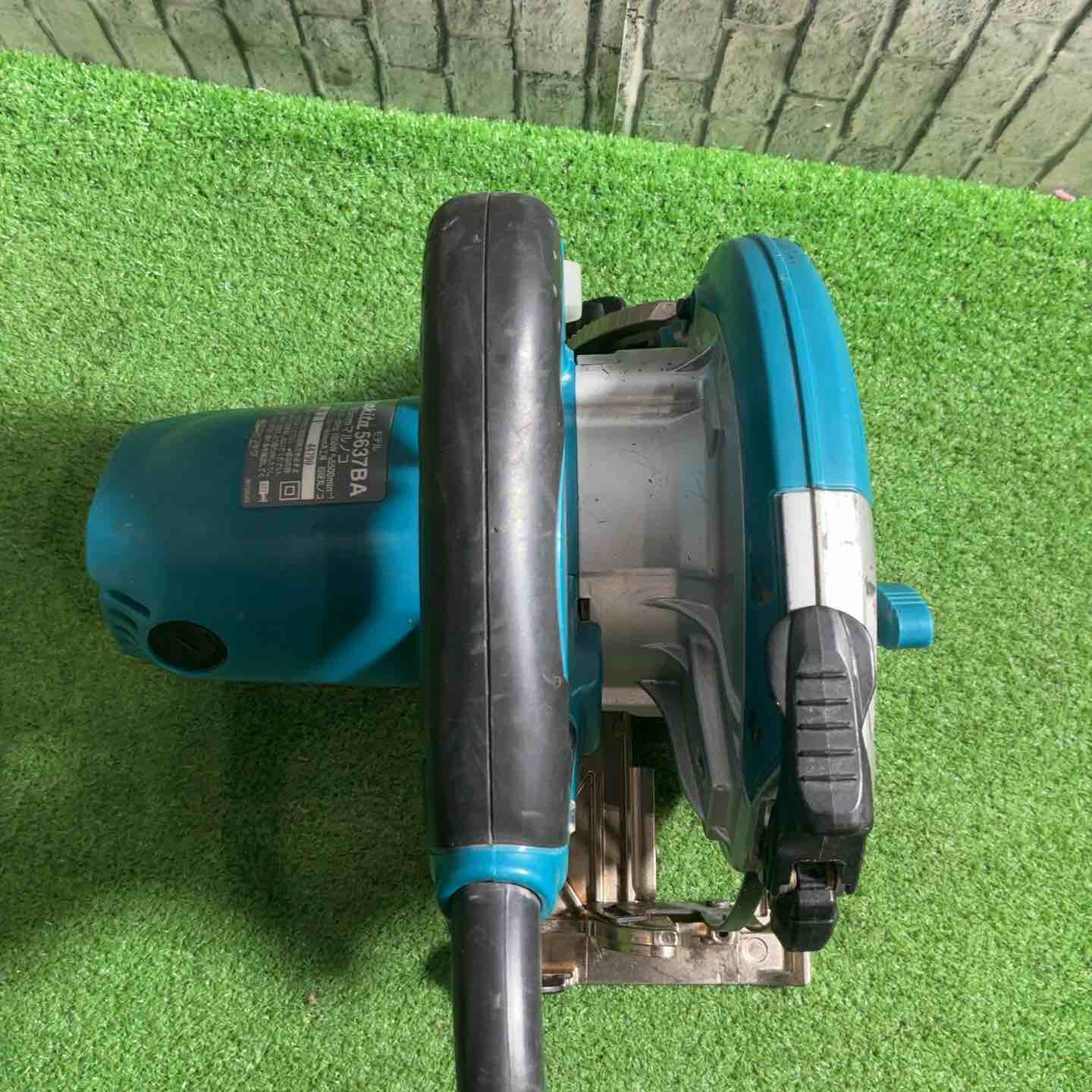 ☆マキタ(makita) 165mm電気マルノコ 5637BA 動作確認済【川口店