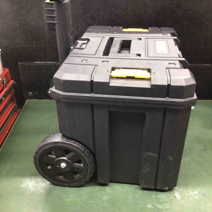 デウォルト(DEWALT) TSTAK モバイルツールボックス キャリータイヤ付き DWST83347-1【戸田店】