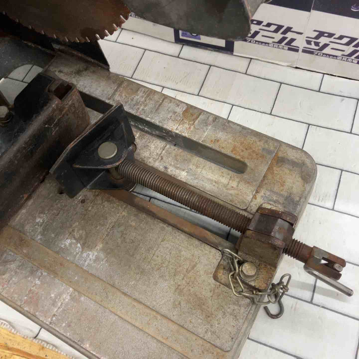 ◇新ダイワ(Shindaiwa) チップソーカッター LA305【所沢店】