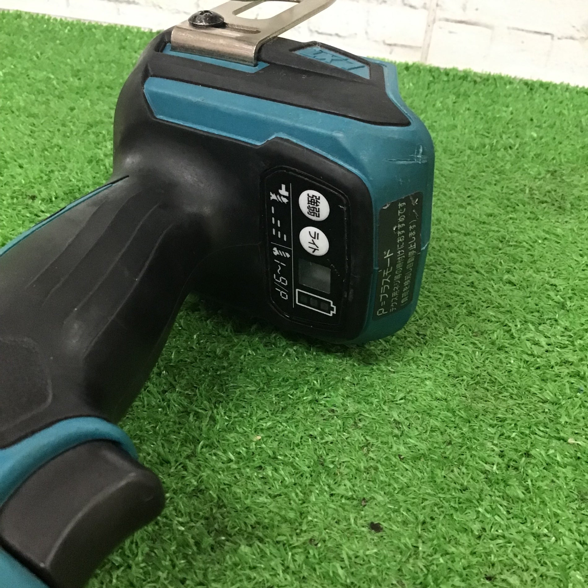 〇マキタ(makita) コードレス4モードインパクトドライバー TP141DZ