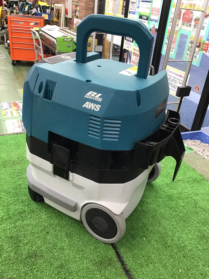 ★マキタ(makita) コードレス集じん機 VC002GZ【桶川店】