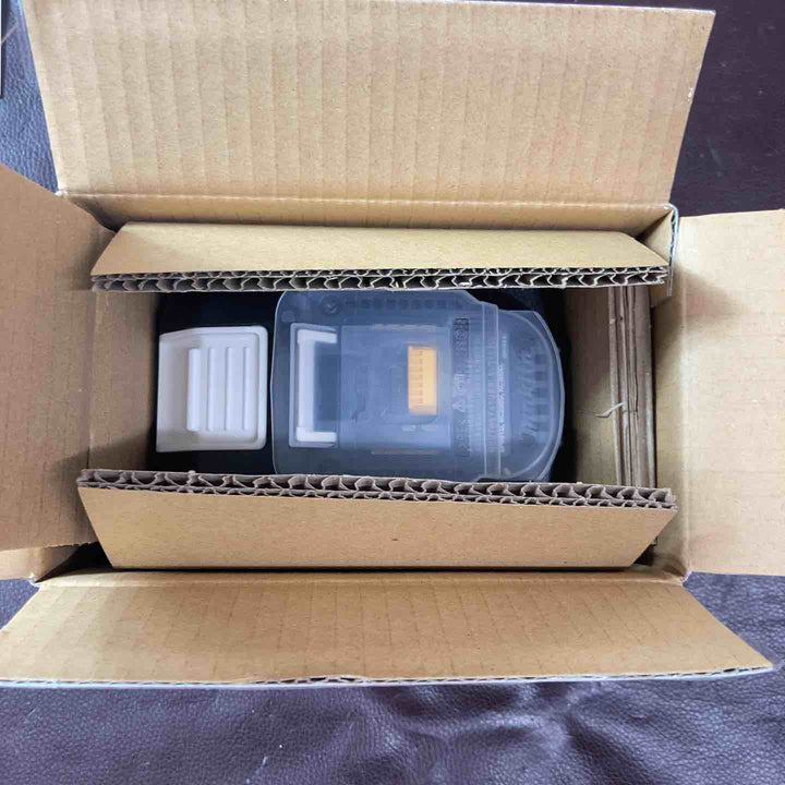 【未使用(店頭展示品)】マキタ(makita) リチウムイオンバッテリー 18V/9.0Ah BL1890【東大和店】