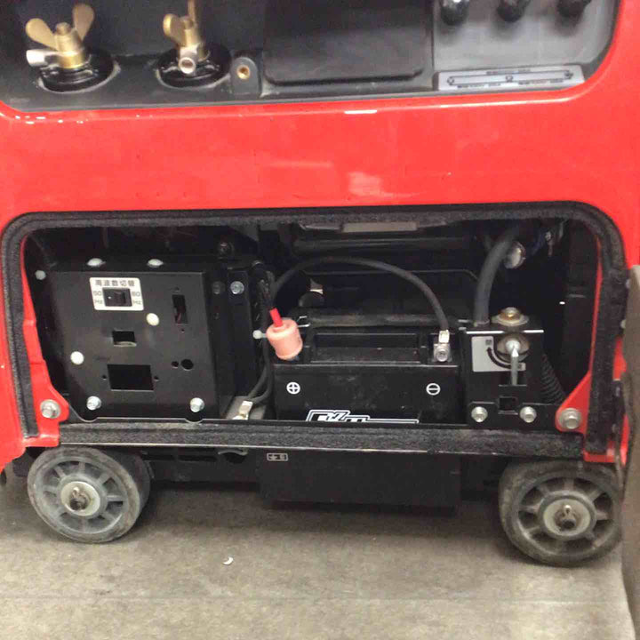 【店頭受取り限定】◇新ダイワ(Shindaiwa) エンジンウェルダー EGW190M-IST【川崎店】
