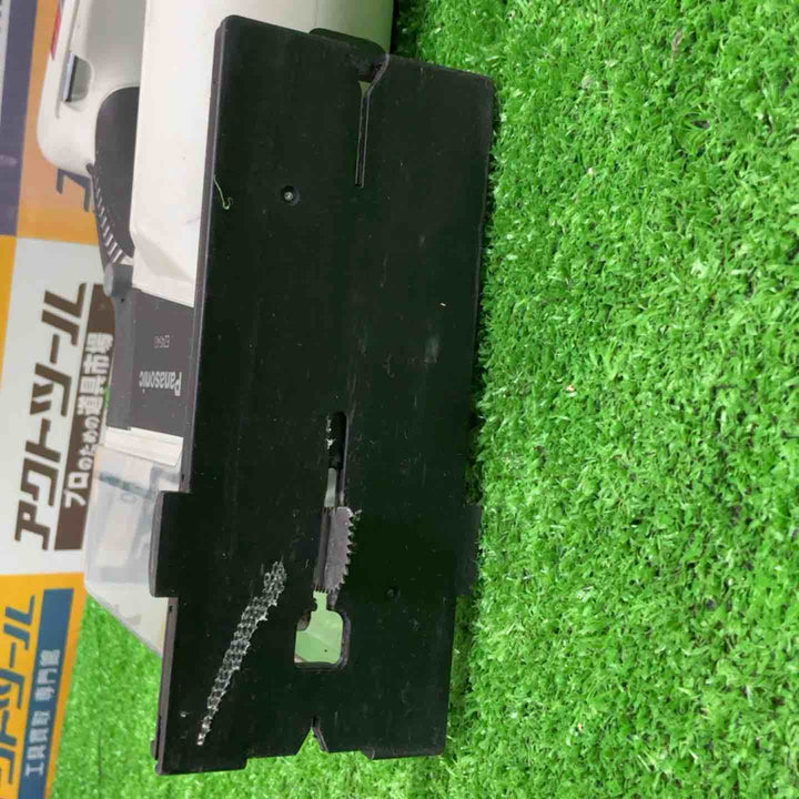 ◇パナソニック(Panasonic) コードレス角穴カッター本体のみ EZ4543X-B【草加店】