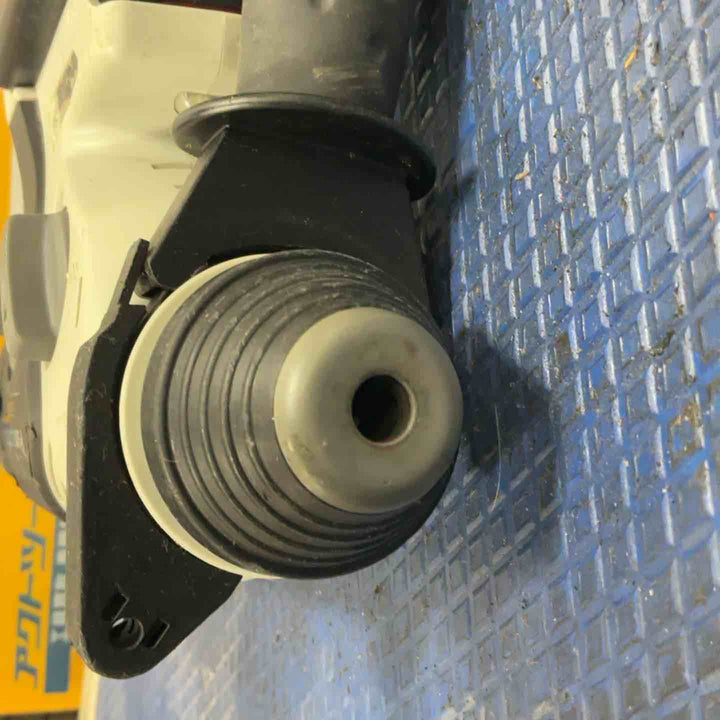 ◇パナソニック(Panasonic) コードレスハンマドリル EZ7880LN2S-B 28.8V【草加店】