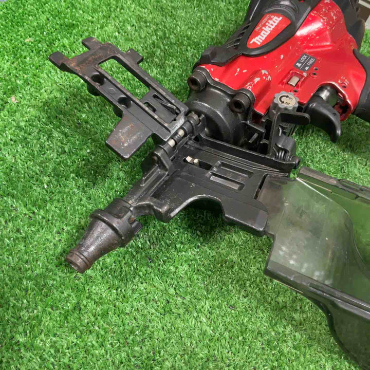 ★マキタ(makita) 高圧エア釘打ち機 AN510HS サイディング【草加店】