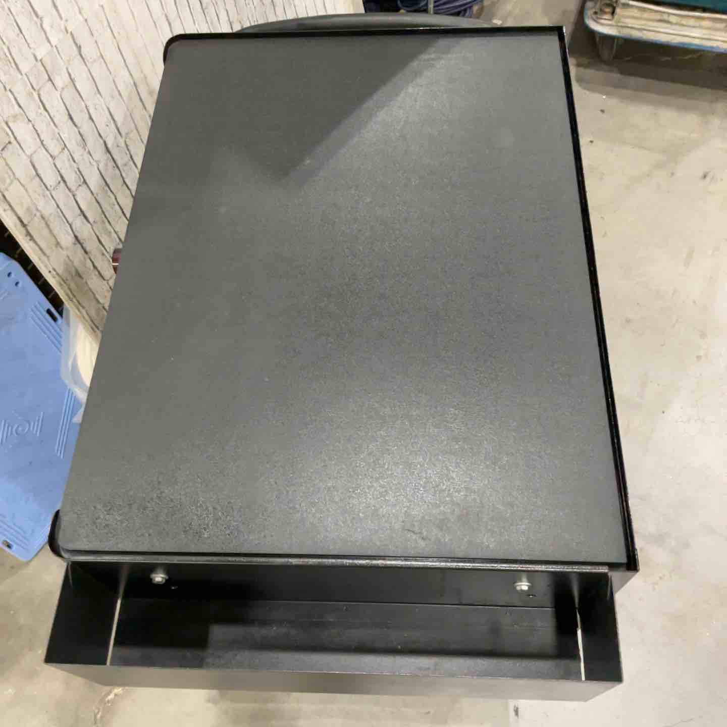 店頭受取り限定】Snap-on スナップオン ロールキャブ KRA4008EK【川口
