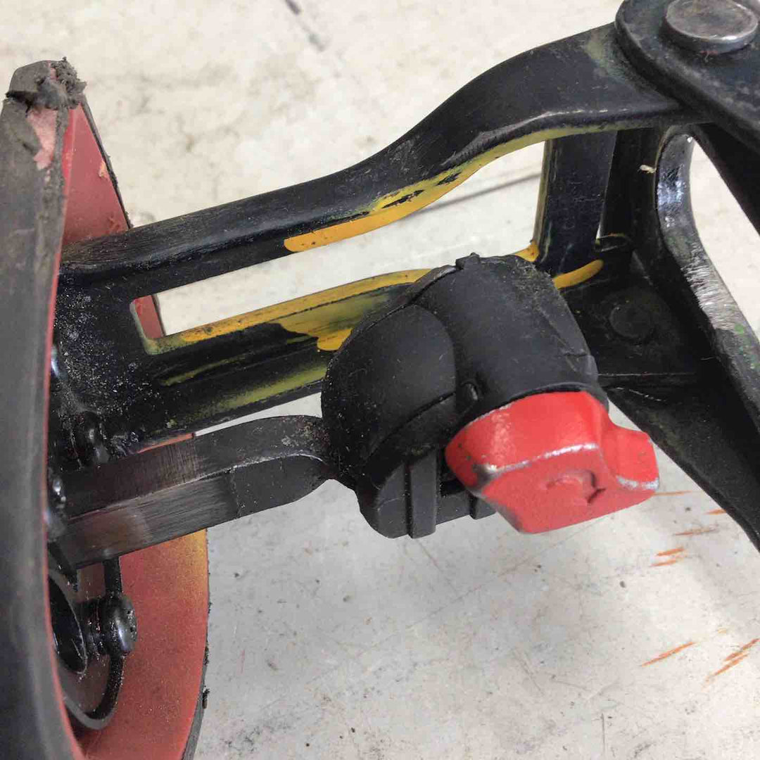 【中古品】 ボッシュ/BOSCH セーバーソー GSA900 【鴻巣店】