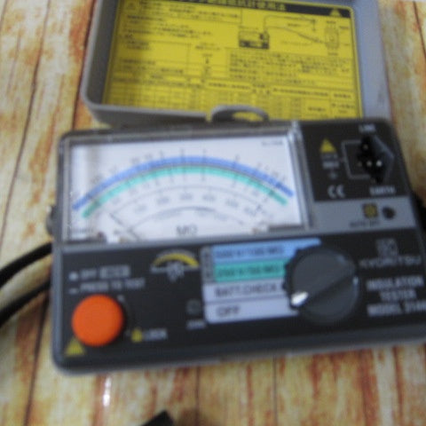 共立 絶縁抵抗計 モデル3144A【川崎店】