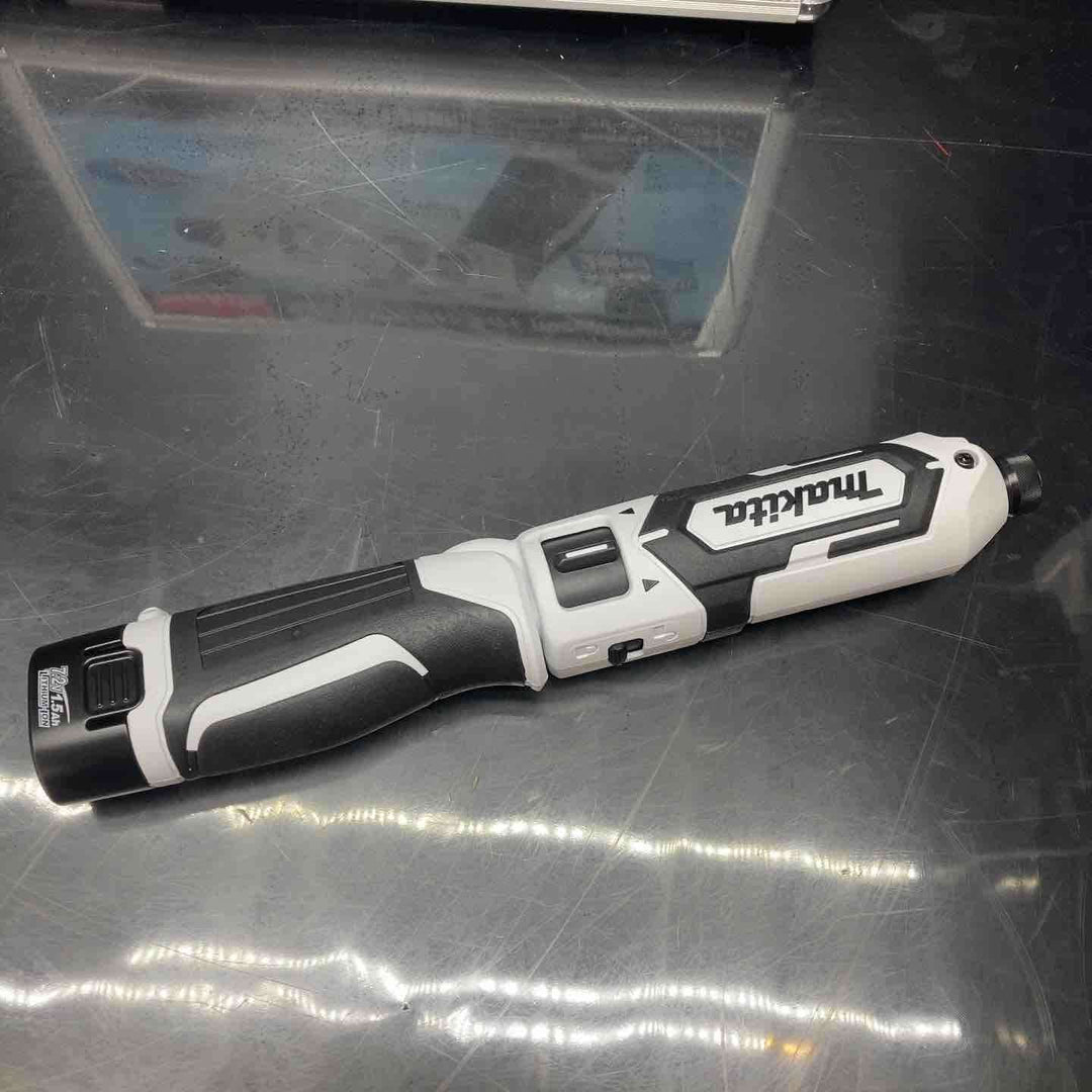 ★マキタ(makita) コードレスペンインパクトドライバー TD022DSHXW【川越店】