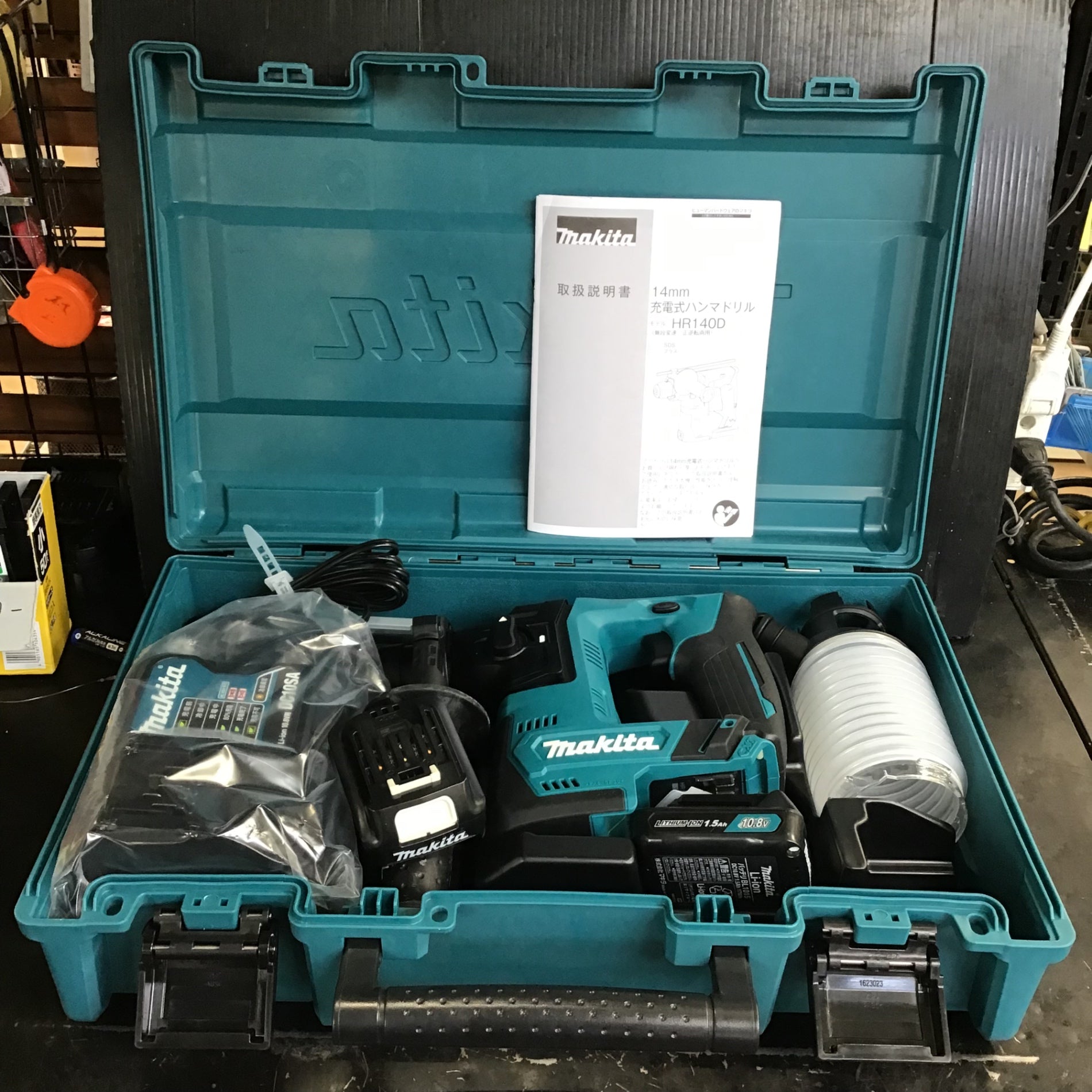 マキタ(makita) コードレスハンマドリル HR140DSHX マキタ(makita) コードレスハンマドリル HR140DSHX