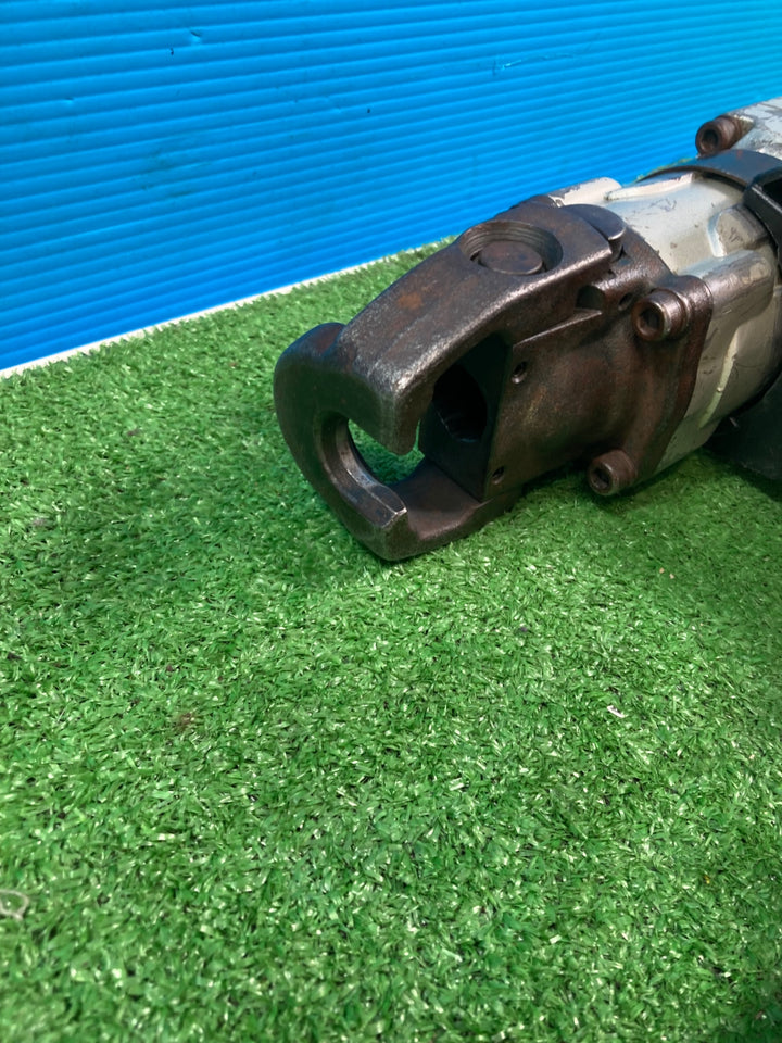 【中古品】★マキタ(makita) ハンマドリル HR4030C【岩槻店】