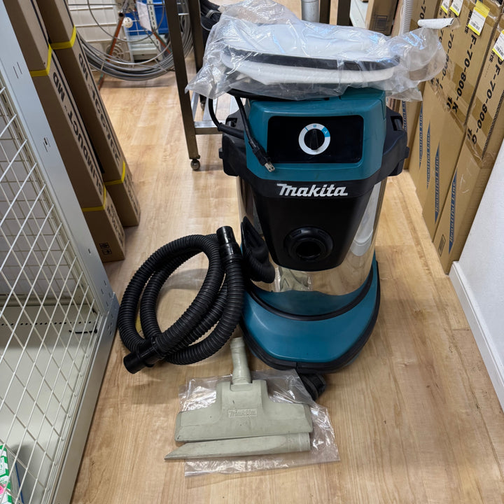 【中古品】マキタ(makita) 集じん機 490【電材館越谷店】
