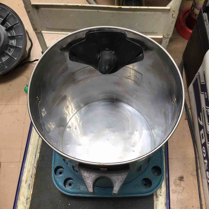 【店頭受取り限定】マキタ makita 集塵機 408【草加店】