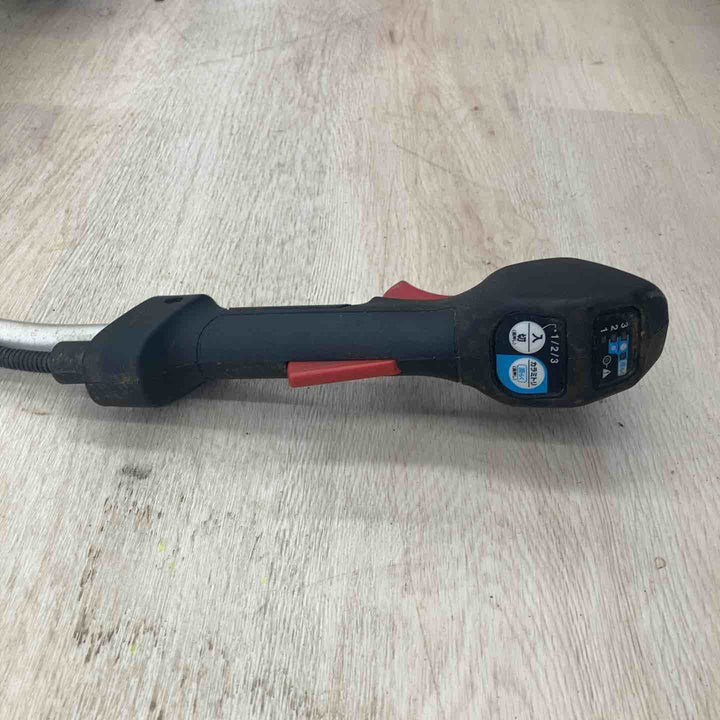 【店頭受取り限定】★マキタ(makita) コードレス草刈機 MUR001GZ【川越店】
