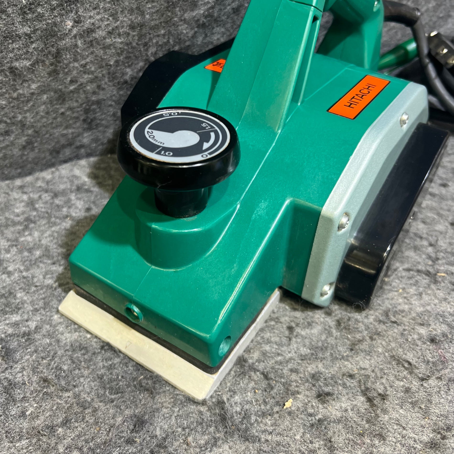 〇ハイコーキ(HIKOKI ※旧:日立工機) 120mm 電気カンナ(替刃式) P35(SC