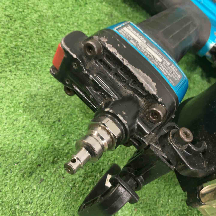 ★マキタ(makita) 高圧エアネジ打ち機 AR411HRM 動作確認済【川口店】