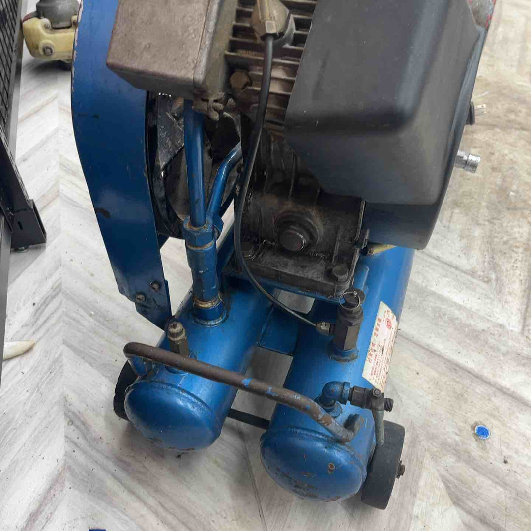 【店頭受取り限定】◇アネスト岩田 IWATA 3馬力 エンジンコンプレッサ SUE-222PB　100Vへ変換品(スイッチコンセント)　エンジン無し　【越谷店】