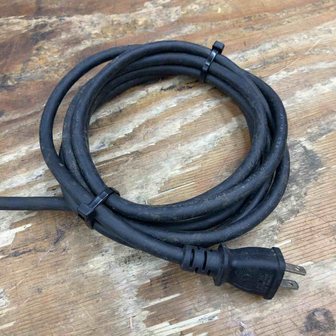 【中古品】☆マキタ(makita) ディスクグラインダ 低速高トルク ブレーキ付 100mm 9533BLA カバー欠品【柏店】