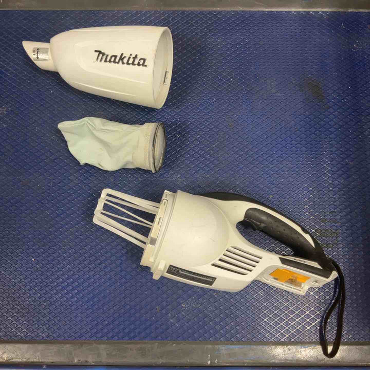 ◇マキタ(makita) コードレスクリーナー CL180FDZW【草加店】
